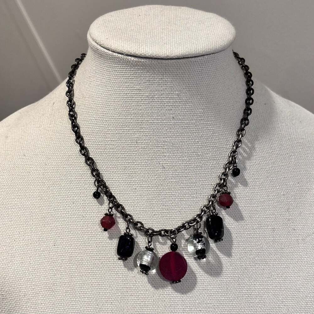 Red Black and Clear Dangle Faceted Glass Beads Gunmetal Necklace